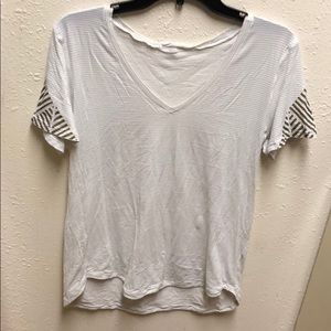 Lululemon Lightweight V-neck Tee